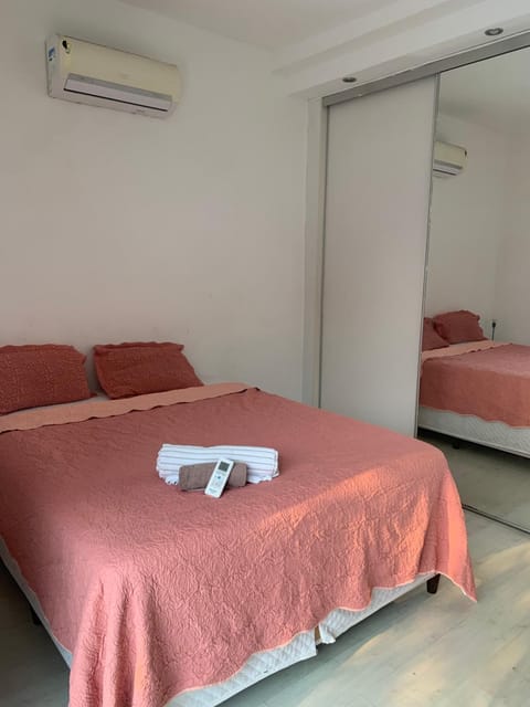 Casa Raul Copacabana Bed and Breakfast in Rio de Janeiro