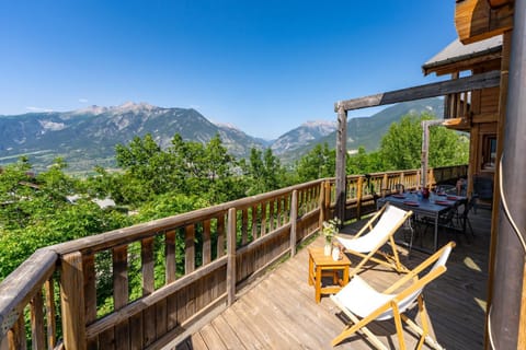 Patio, Day, Natural landscape, View (from property/room), Balcony/Terrace, Mountain view, sunbed