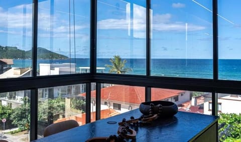 Communal kitchen, Sea view