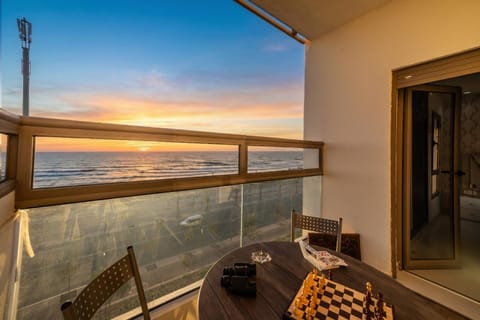 View (from property/room), Balcony/Terrace, Sea view, Sunset