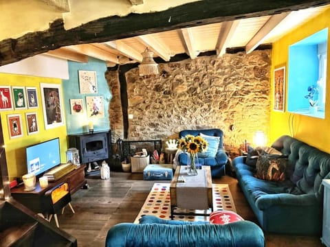 TV and multimedia, Living room, Seating area