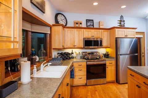 Asher Manor by Simple Life Rentals House in Egg Harbor