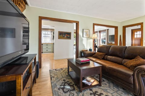 The Big and Easy House by Simple Life Rentals House in Sturgeon Bay