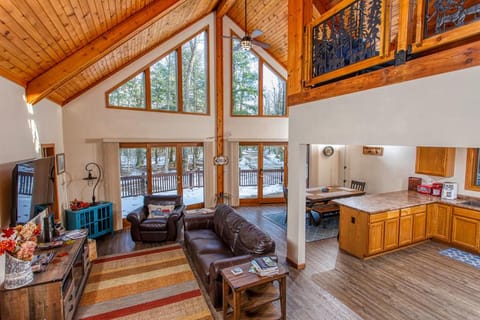 Cabin in the Woods by Simple Life Rentals Cabin in Door County