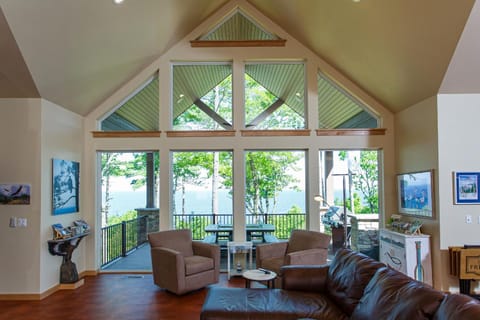 Baydream Believer by Simple Life Rentals House in Door County