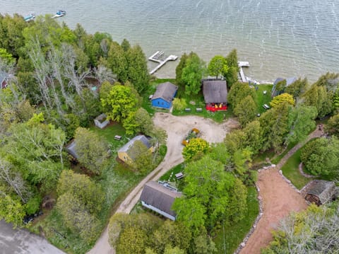 Sunset Shores - Kangaroo Kabin #6 by Simple Life Rentals House in Kangaroo Lake