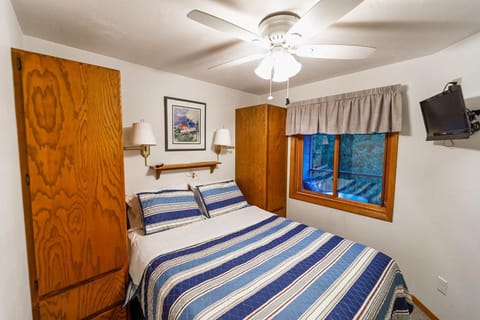 Cedar Haven Unit 202 by Simple Life Rentals House in Ephraim