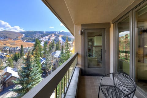 Stunning Views - Renovated Condo in Pines Lodge condo Apartment in Beaver Creek