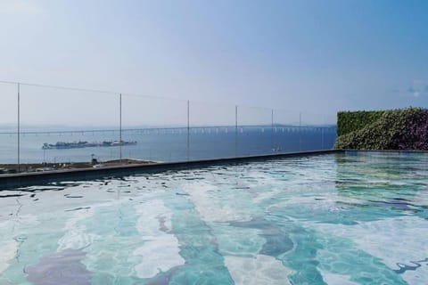 Pool view, Sea view, Swimming pool