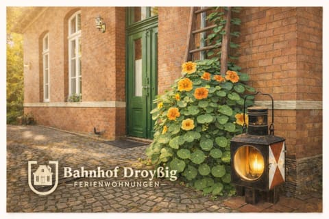 Property building, Garden, Logo/Certificate/Sign