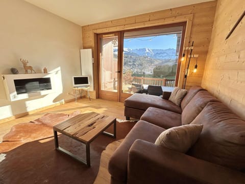 Appartement 2 pièces avec cabine, terrasse sud, proche télécabine Jaillet, parking, Wi-Fi - FR-1-597-184 Cabin in Combloux