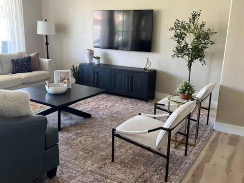 Edgemont Escape House in Avondale