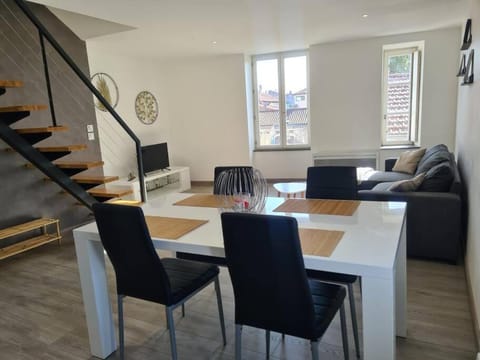 Appartement À deux pas de tout Apartment in Issoire