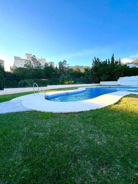 Day, Garden, Garden view, Pool view, Swimming pool