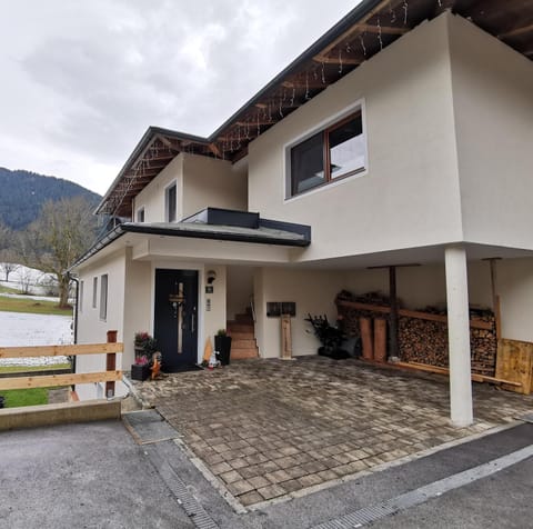 Property building, Day