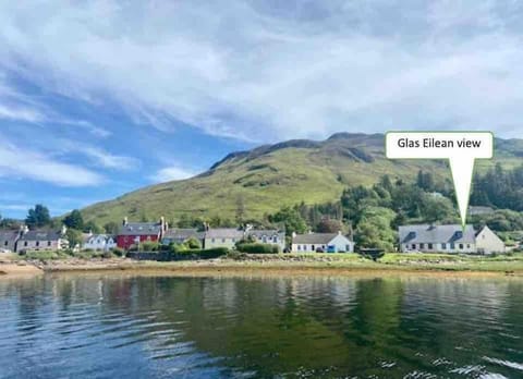 Mountain view, Sea view