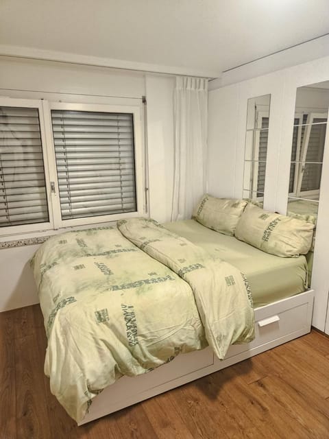 Chambre cosy et lumineuse dans un cadre calme Vacation rental in Canton of Zurich