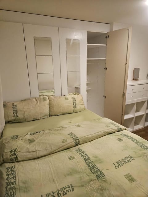 Chambre cosy et lumineuse dans un cadre calme Vacation rental in Canton of Zurich