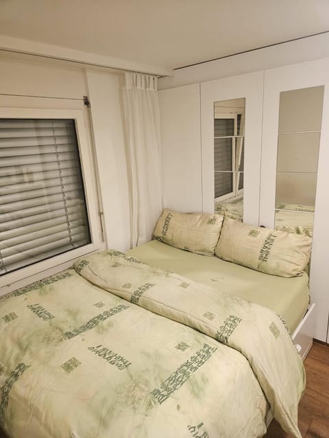 Chambre cosy et lumineuse dans un cadre calme Vacation rental in Canton of Zurich