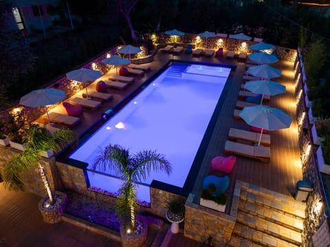 Natural landscape, Swimming pool, Swimming pool