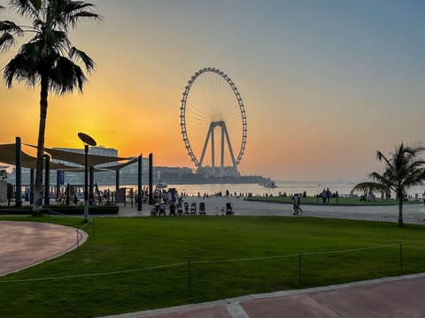 Spacious 4BR Duplex with Terrace - JBR Apartment in Dubai