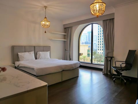 Spacious 4BR Duplex with Terrace - JBR Apartment in Dubai