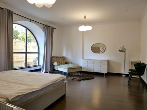 Spacious 4BR Duplex with Terrace - JBR Apartment in Dubai