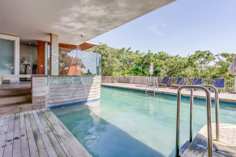 Day, Natural landscape, View (from property/room), Balcony/Terrace, Pool view, Swimming pool, Swimming pool, sunbed
