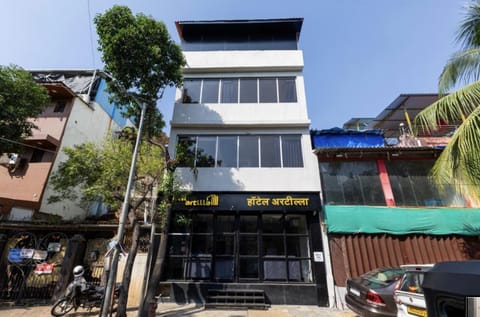 Property building, Facade/entrance, Neighbourhood, Street view
