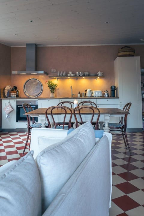 Living room, kitchen