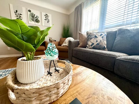 Parma Ranch with Hot Tub and Game and Media Room House in Parma