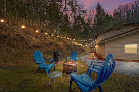 Property building, Patio, Night, Seating area, Garden view