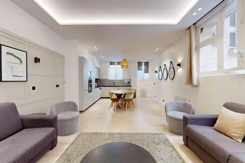 Sublime Paris apartment 3Br-10P Apartment in Paris