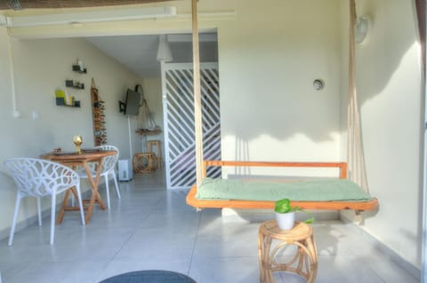 L Opacarophile Studio Marina du Gosier Apartment in Le Gosier