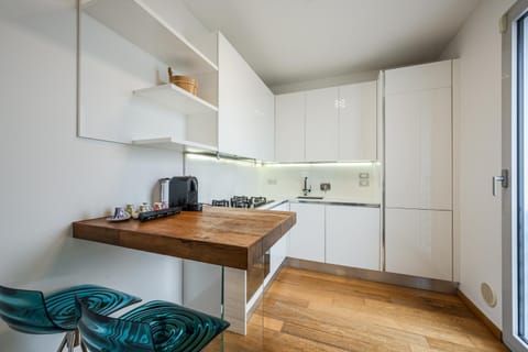 Emilia Suite Street Apartment in Modena