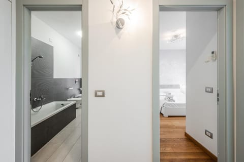 Emilia Suite Street Apartment in Modena