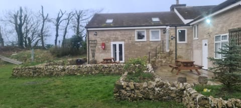 Greystones nawab 3 units A B C sleeps upto 14 ,15 buxton in peak park Apartment in Monyash