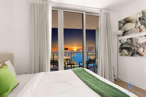 Stylish Apartment Near Beach Inn in Hallandale Beach