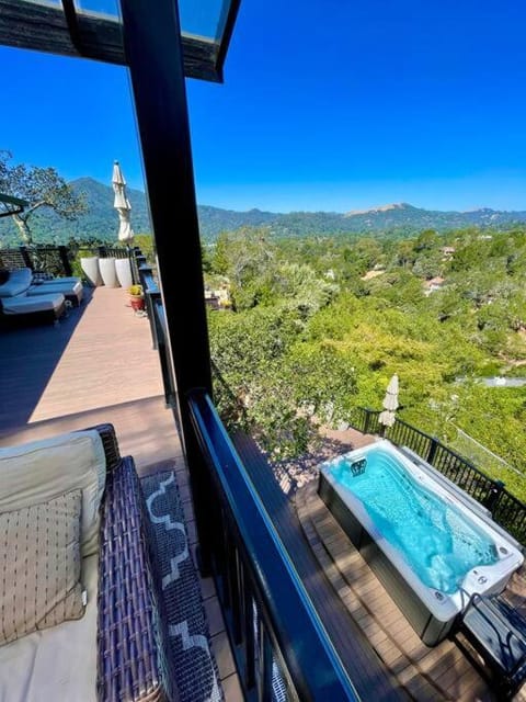 Amazing View Villa in Marin Close to SF and Napa Villa in Greenbrae