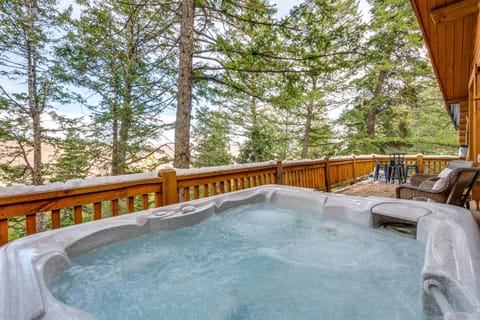 about 13 Mi to Main St Park City Cabin with Mtn Views! Cabin in Summit Park