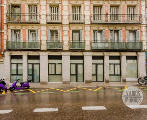 Property building, Facade/entrance