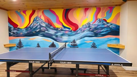 Game Room, Table tennis