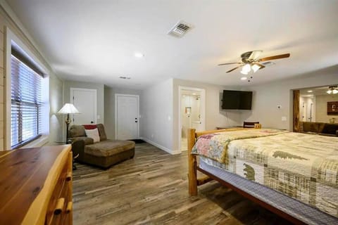 Diamond in the Ruff Hot Tub House in Oklahoma