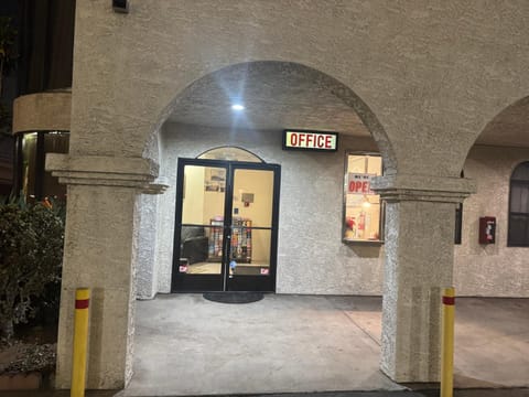 Best Star Inn - Montebello, Los Angeles Motel in Commerce