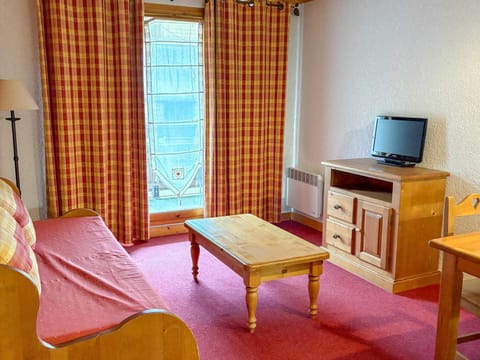 Appartement T2 lumineux avec balcon à 4 min des pistes - FR-1-807-66 Apartment in Notre-Dame-de-Bellecombe