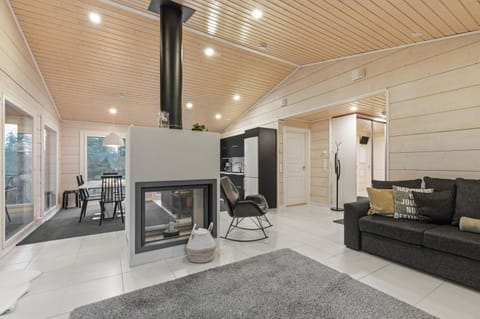 Living room, Photo of the whole room, Seating area, Dining area