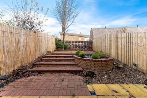Charming House in Wakefield - Sleeps 6 House in Wakefield