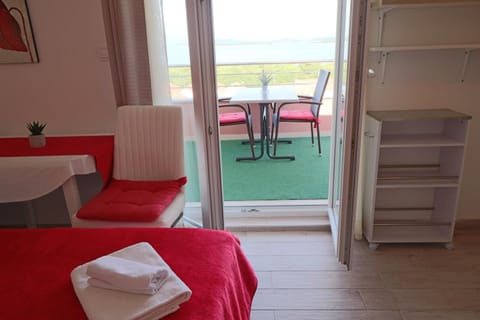 View (from property/room), Balcony/Terrace