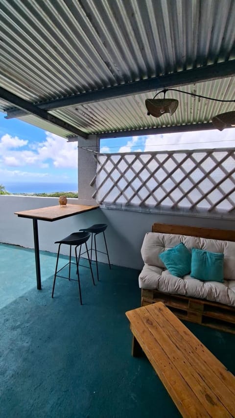 Natural landscape, Balcony/Terrace, Dining area, Mountain view, Sea view