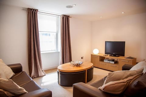 CS Exclusive Apartments of Princess Street West End Apartment hotel in Edinburgh
